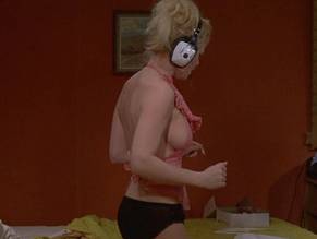 sally struthers naked