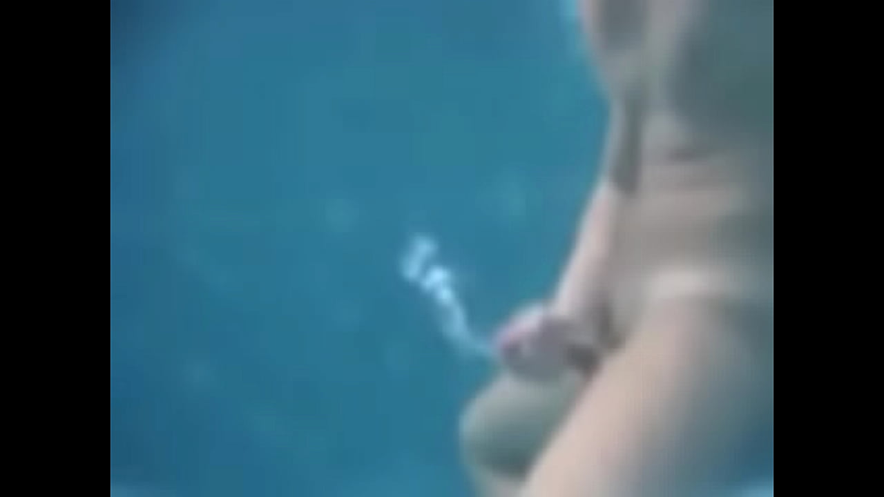 damien highfield recommends underwater cumming pic