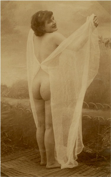 vintage nude women